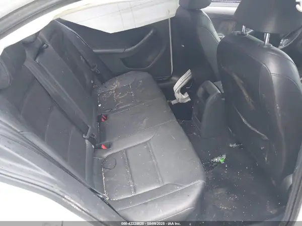 3VWDB7AJ2HM349937 2017 VOLKSWAGEN JETTA - Image 8