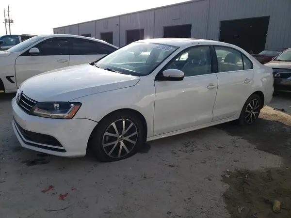 3VWDB7AJ2HM353731 2017 VOLKSWAGEN JETTA - Image 1