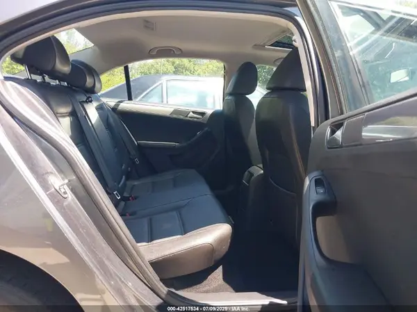 3VWDB7AJ2HM366222 2017 VOLKSWAGEN JETTA - Image 8