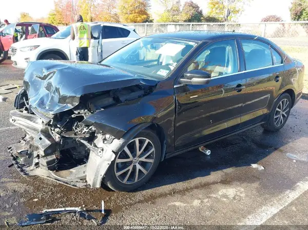 3VWDB7AJ2HM369248 2017 VOLKSWAGEN JETTA - Image 2
