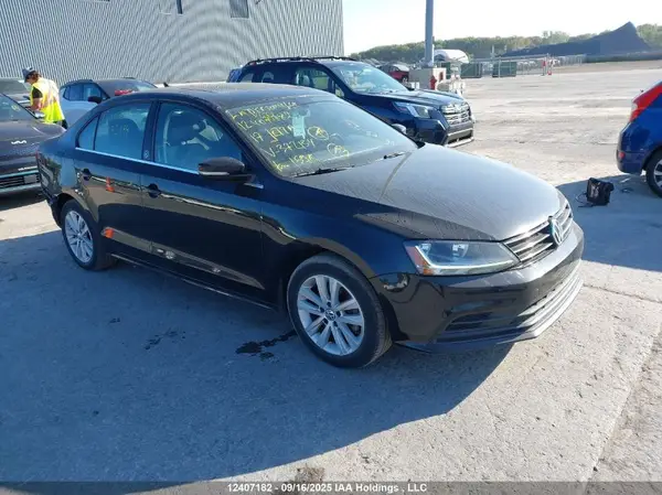 3VWDB7AJ2HM372134 2017 VOLKSWAGEN JETTA - Image 1