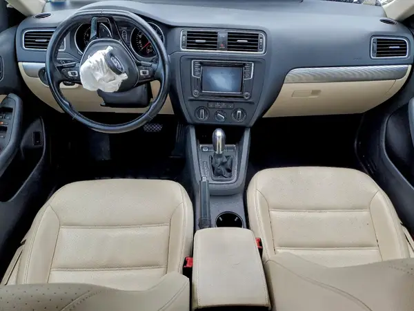 3VWDB7AJ2HM373901 2017 VOLKSWAGEN JETTA - Image 8