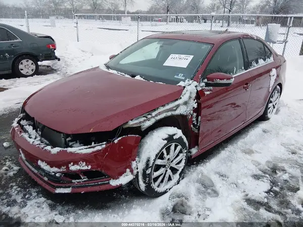 3VWDB7AJ2HM378032 2017 VOLKSWAGEN JETTA - Image 2