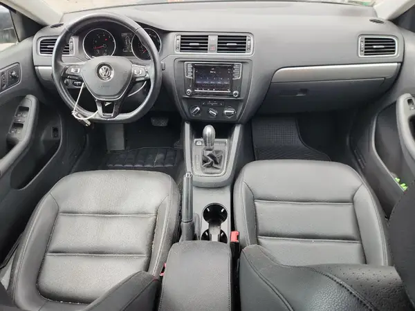 3VWDB7AJ2HM382372 2017 VOLKSWAGEN JETTA - Image 8