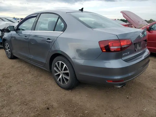 3VWDB7AJ2HM388754 2017 VOLKSWAGEN JETTA - Image 2