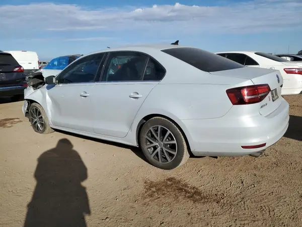 3VWDB7AJ2HM390469 2017 VOLKSWAGEN JETTA - Image 2