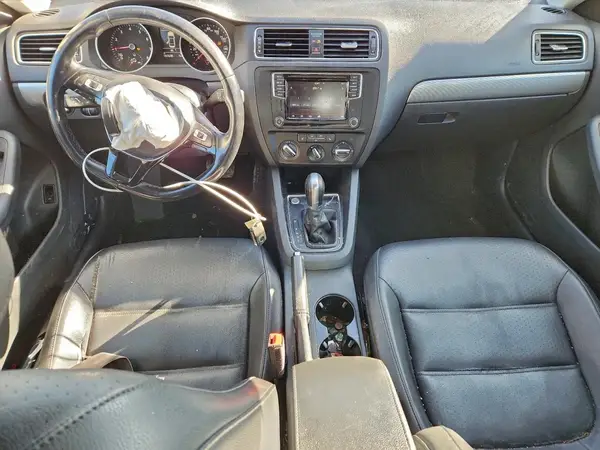 3VWDB7AJ2HM398815 2017 VOLKSWAGEN JETTA - Image 8