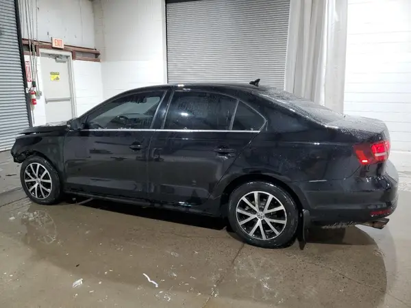 3VWDB7AJ2HM400675 2017 VOLKSWAGEN JETTA - Image 2