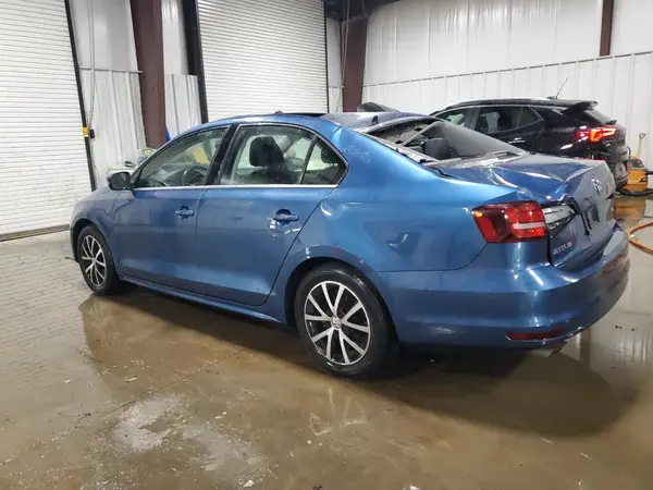 3VWDB7AJ2HM403852 2017 VOLKSWAGEN JETTA - Image 2