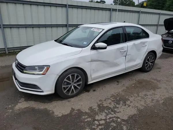 3VWDB7AJ2HM404239 2017 VOLKSWAGEN JETTA - Image 1