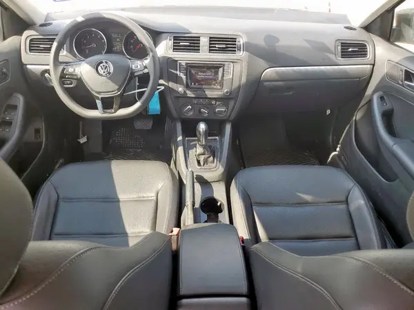 3VWDB7AJ2JM204953 2018 VOLKSWAGEN JETTA - Image 8