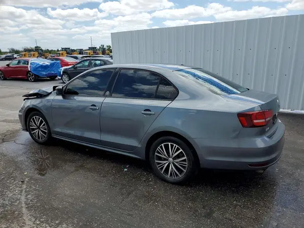 3VWDB7AJ2JM205102 2018 VOLKSWAGEN JETTA - Image 2