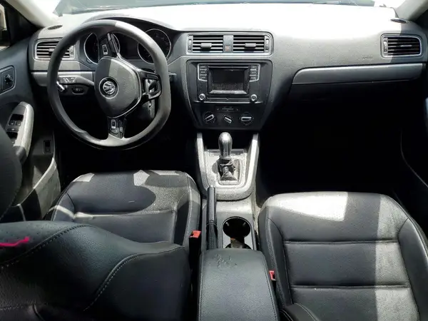 3VWDB7AJ2JM205102 2018 VOLKSWAGEN JETTA - Image 8