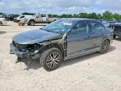 3VWDB7AJ2JM235765 2018 VOLKSWAGEN JETTA
