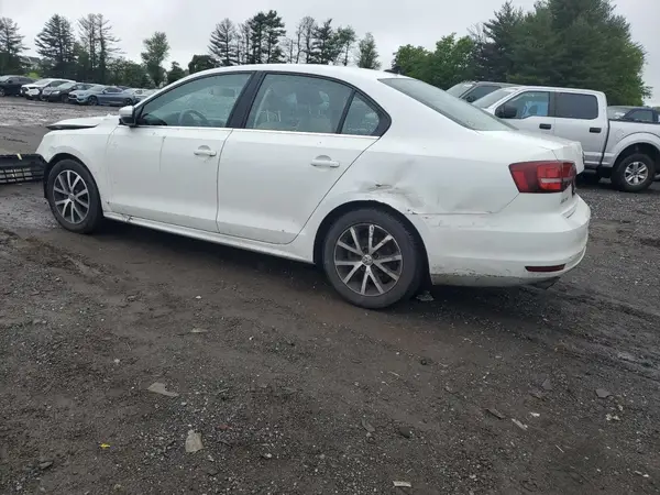 3VWDB7AJ2JM254154 2018 VOLKSWAGEN JETTA - Image 2