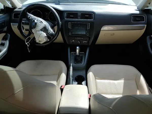 3VWDB7AJ2JM256924 2018 VOLKSWAGEN JETTA - Image 8