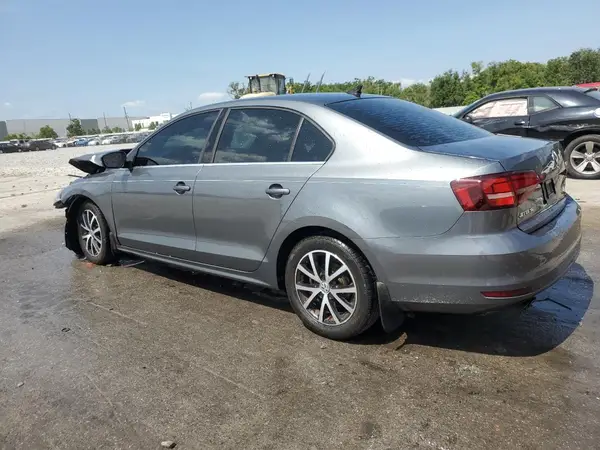 3VWDB7AJ2JM260228 2018 VOLKSWAGEN JETTA - Image 2