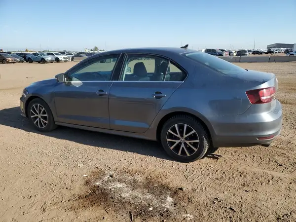 3VWDB7AJ3HM205748 2017 VOLKSWAGEN JETTA - Image 2