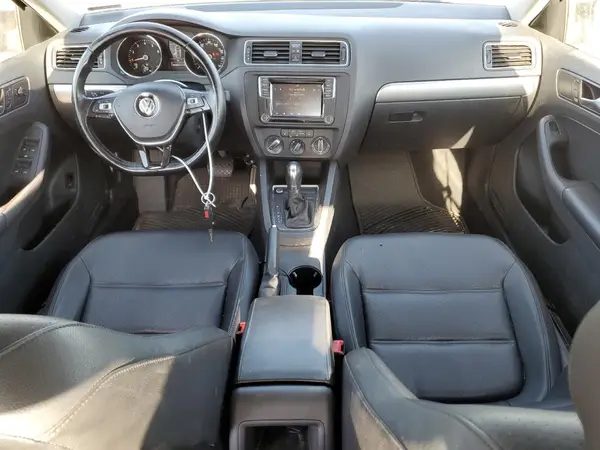 3VWDB7AJ3HM205748 2017 VOLKSWAGEN JETTA - Image 8