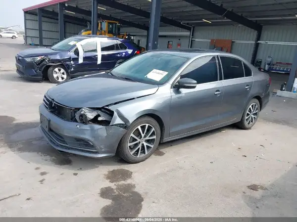 3VWDB7AJ3HM216040 2017 VOLKSWAGEN JETTA - Image 2