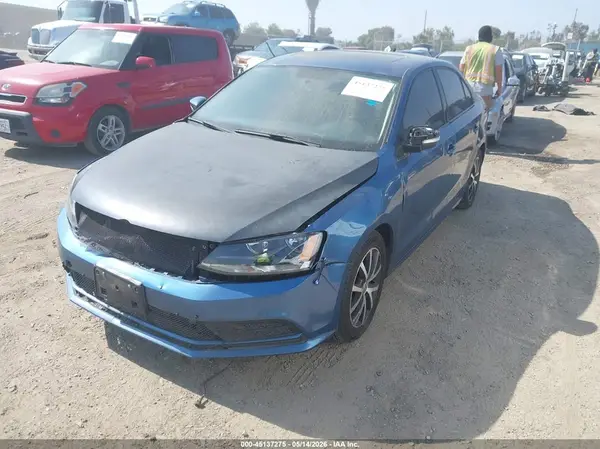 3VWDB7AJ3HM225336 2017 VOLKSWAGEN JETTA - Image 2