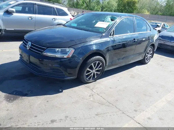 3VWDB7AJ3HM230522 2017 VOLKSWAGEN JETTA - Image 2