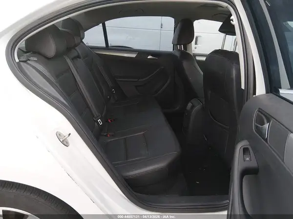 3VWDB7AJ3HM231797 2017 VOLKSWAGEN JETTA - Image 8