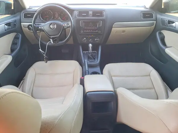 3VWDB7AJ3HM245084 2017 VOLKSWAGEN JETTA - Image 8