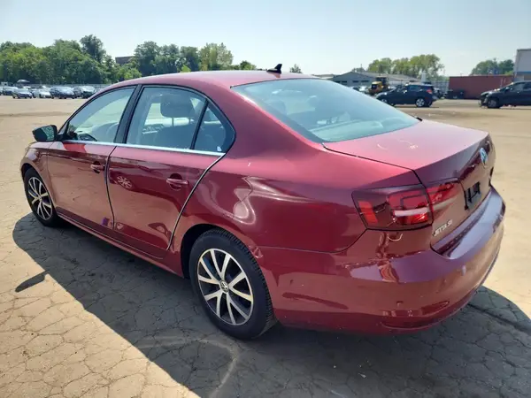 3VWDB7AJ3HM261320 2017 VOLKSWAGEN JETTA - Image 2