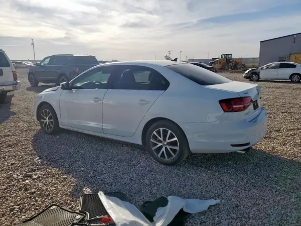 3VWDB7AJ3HM262791 2017 VOLKSWAGEN JETTA - Image 2