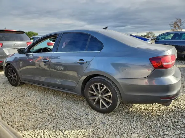 3VWDB7AJ3HM271457 2017 VOLKSWAGEN JETTA - Image 2