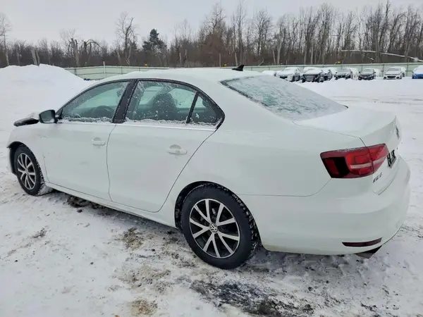 3VWDB7AJ3HM275024 2017 VOLKSWAGEN JETTA - Image 2