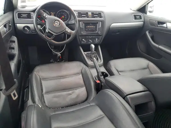 3VWDB7AJ3HM275024 2017 VOLKSWAGEN JETTA - Image 8