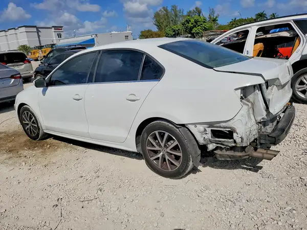 3VWDB7AJ3HM276836 2017 VOLKSWAGEN JETTA - Image 2