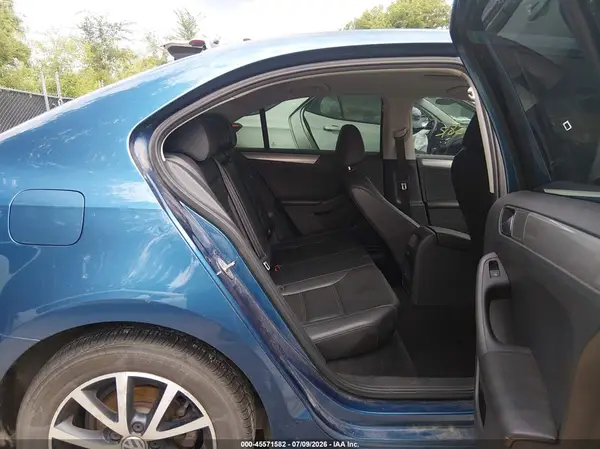 3VWDB7AJ3HM281194 2017 VOLKSWAGEN JETTA - Image 8