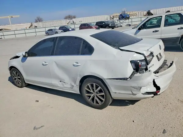 3VWDB7AJ3HM290347 2017 VOLKSWAGEN JETTA - Image 2