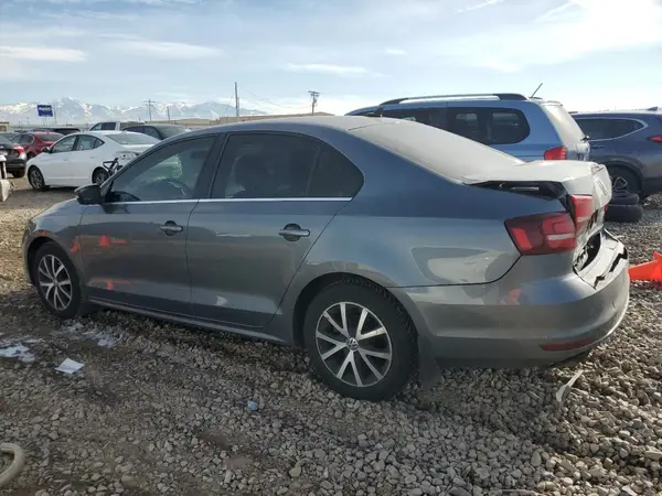 3VWDB7AJ3HM291904 2017 VOLKSWAGEN JETTA - Image 2