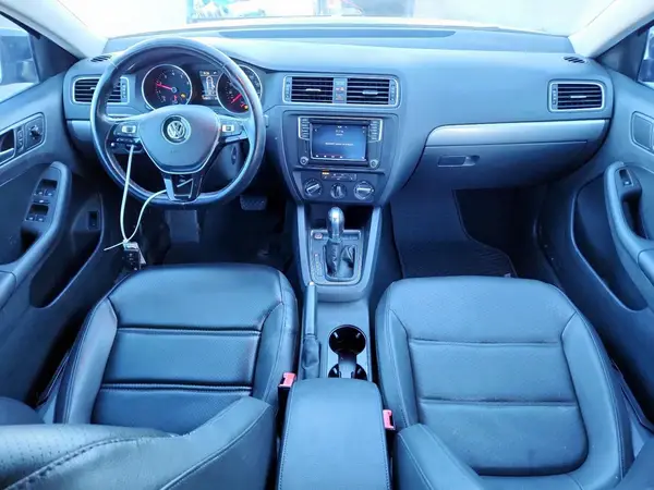 3VWDB7AJ3HM294057 2017 VOLKSWAGEN JETTA - Image 8