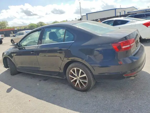 3VWDB7AJ3HM295175 2017 VOLKSWAGEN JETTA - Image 2