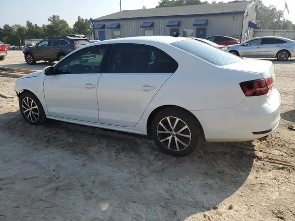 3VWDB7AJ3HM296701 2017 VOLKSWAGEN JETTA - Image 2