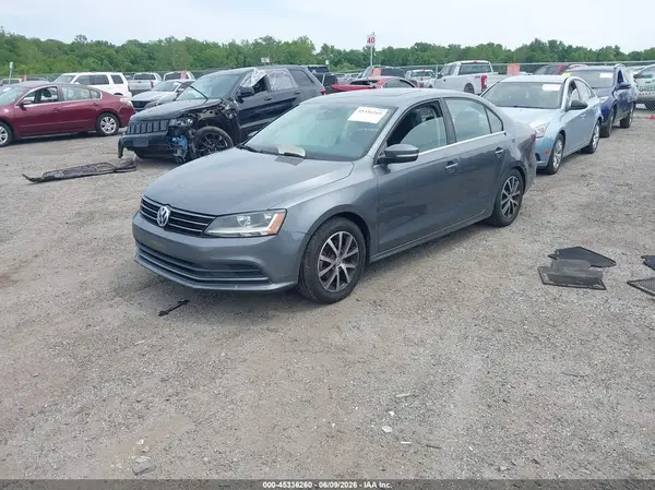 3VWDB7AJ3HM299016 2017 VOLKSWAGEN JETTA - Image 2