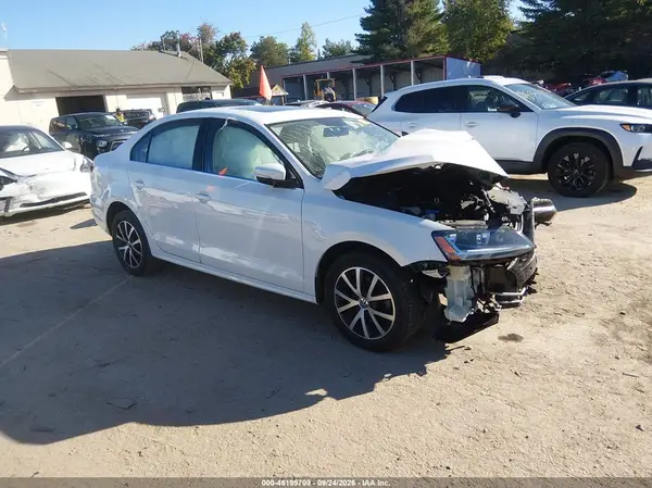 3VWDB7AJ3HM300777 2017 VOLKSWAGEN JETTA - Image 1