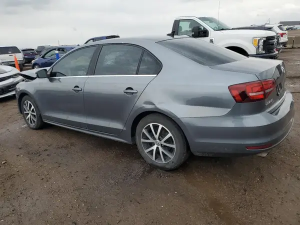 3VWDB7AJ3HM311097 2017 VOLKSWAGEN JETTA - Image 2