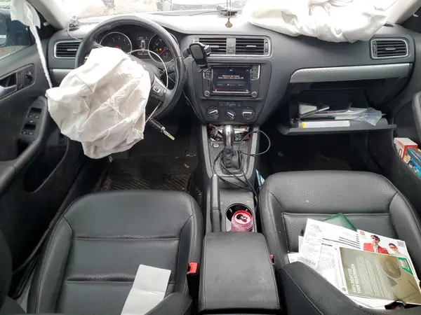 3VWDB7AJ3HM311097 2017 VOLKSWAGEN JETTA - Image 8