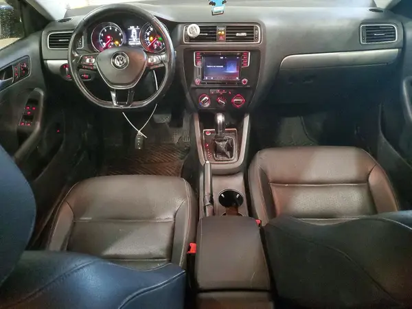 3VWDB7AJ3HM311147 2017 VOLKSWAGEN JETTA - Image 8