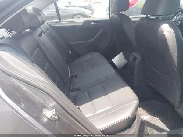 3VWDB7AJ3HM323489 2017 VOLKSWAGEN JETTA - Image 8