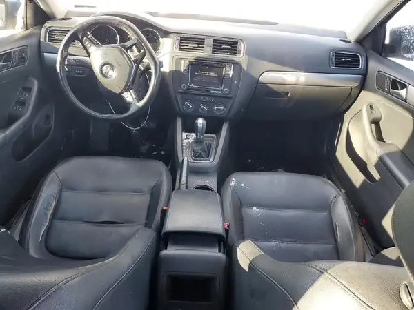 3VWDB7AJ3HM328417 2017 VOLKSWAGEN JETTA - Image 8