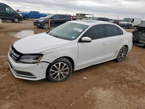 3VWDB7AJ3HM330040 2017 VOLKSWAGEN JETTA - Image 1