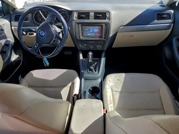 3VWDB7AJ3HM332239 2017 VOLKSWAGEN JETTA - Image 8