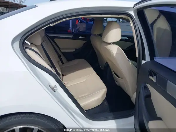 3VWDB7AJ3HM335139 2017 VOLKSWAGEN JETTA - Image 8